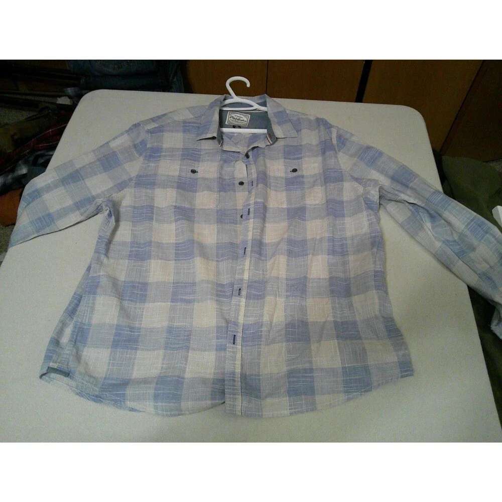 Flag and Anthem Button Up shirt Men’s Size xl - Picture 3 of 5